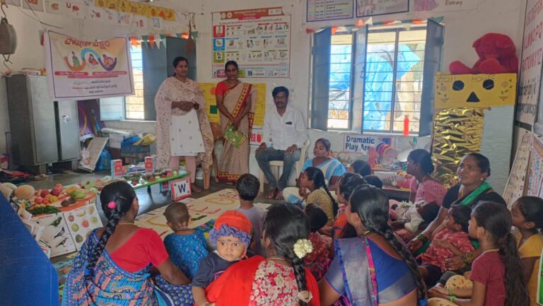 గువ్వలగూడెంలో పోషణ పఖ్వాడా, ఈసీసీఈ డే నిర్వహణ