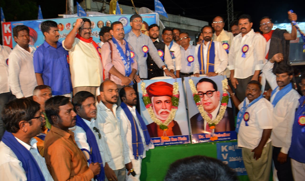 నల్లగొండలో ఘనంగా పూలే-అంబేడ్కర్ జాతర