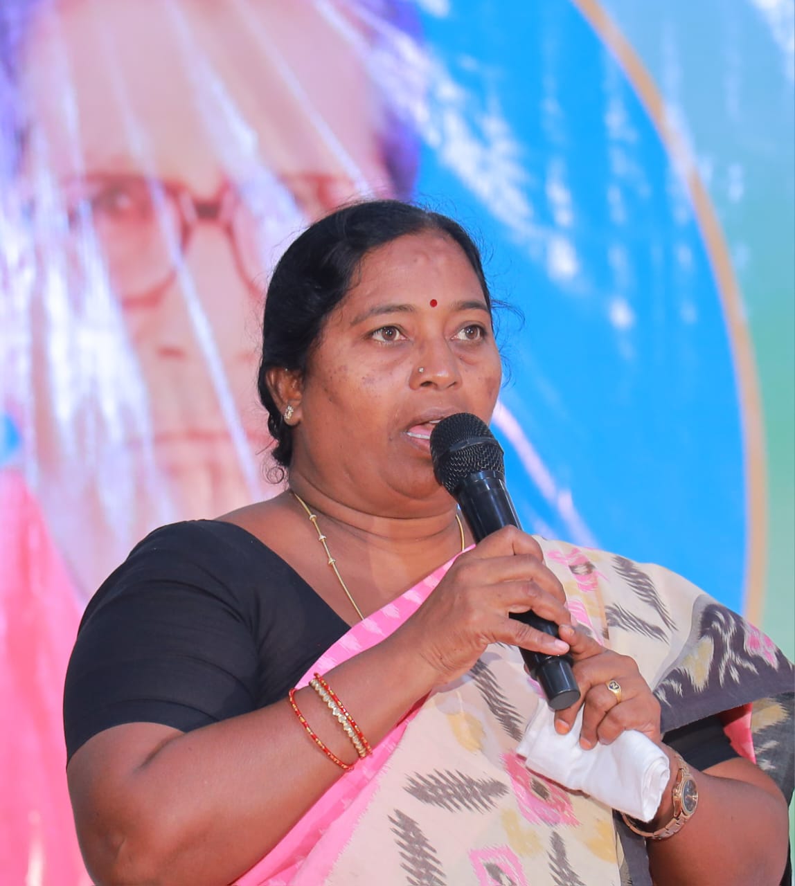 ఐద్వా రాష్ట్ర ఉపాధ్యక్షురాలు పాలడుగు ప్రభావతి