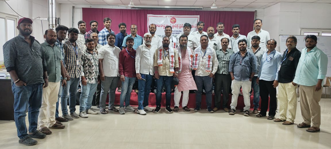 తెలంగాణ రాష్ట్ర క్యాబ్ ప్రొటెక్ట్ ట్రేడ్ యూనియన్ నూతన అధ్యక్షునిగా వెల్దండి నాగరాజు
