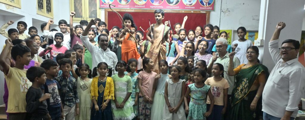 తెలంగాణ ప్రజా సాంస్కృతిక కేంద్రం రాష్ట్ర అధ్యక్షుడు భూపతి వెంకటేశ్వర్లు సంయుక్తంగా పాల్గొని ప్రసంగించారు