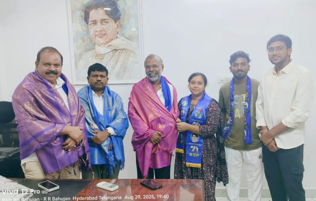 బహుజన నూతన ఉద్యమ రథ సారథులను కలిసిన పార్వతి రమేష్ నాయక్