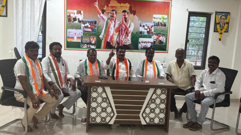 ప్రజలను మోసం చేస్తున్న మోడీ సర్కార్