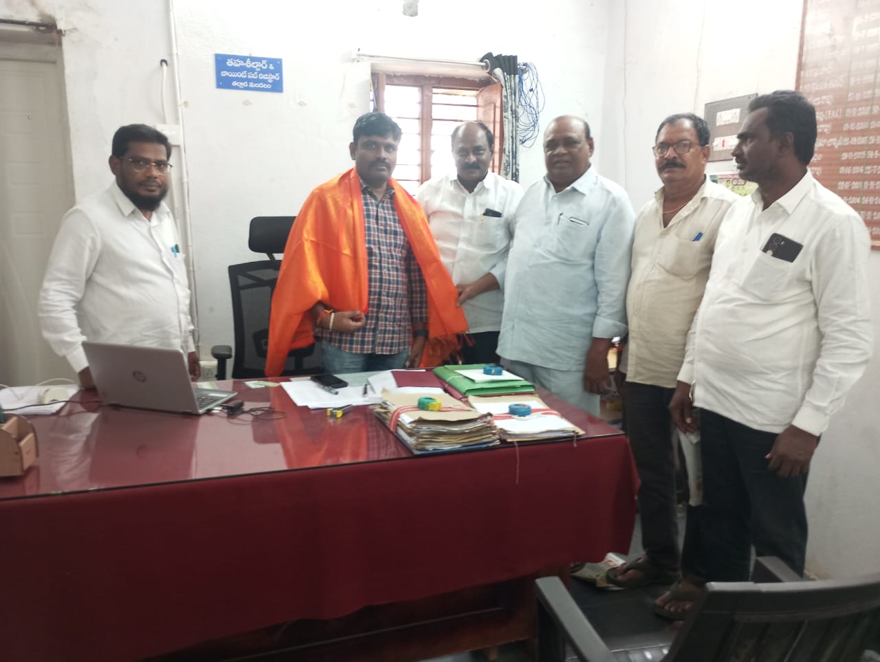 తల్లాడ మండల నూతన తాసిల్దార్ గ కరుణాకర్ రెడ్డి