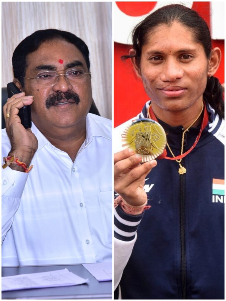 కాకతీయుల గడ్డ స్వర్ణాలకు అడ్డా