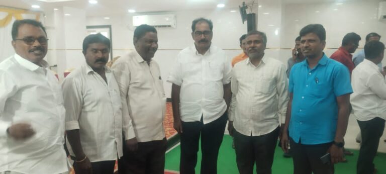 బసవ పున్నయ్యపై చర్యలు తీసుకోవాలి