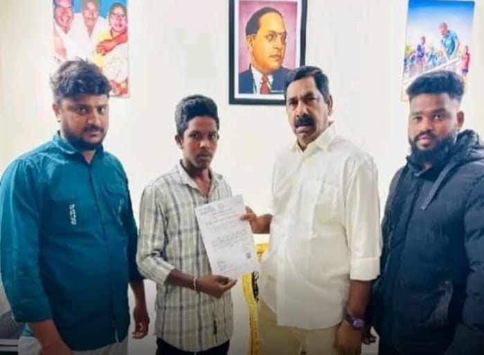 సీఎం సహాయ నిధి అందజేసిన ఎమ్మెల్యే కే ఆర్ నాగరాజు