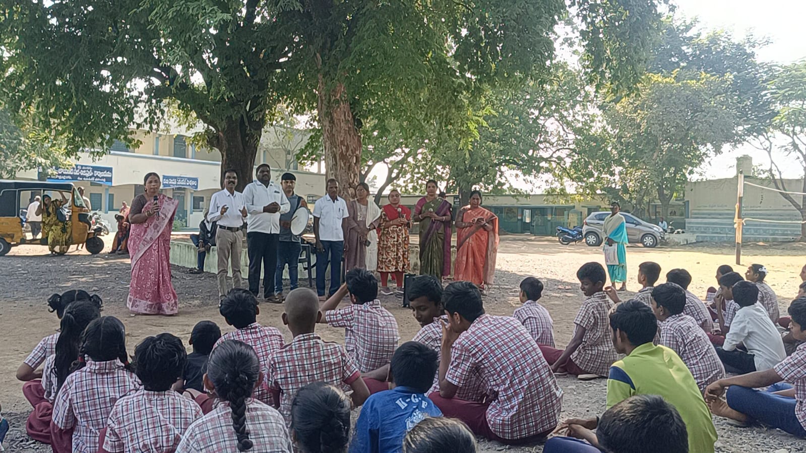 బాల్యవివాహాల నిర్మూలనపై అవగాహన సదస్సు