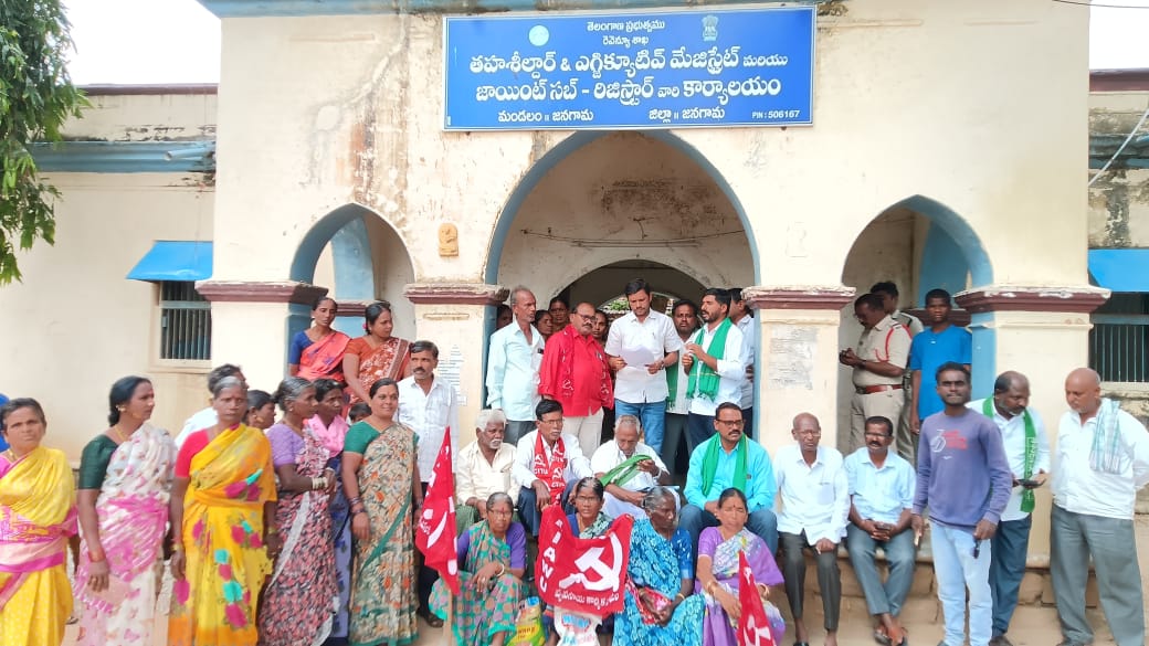 మోడీ కార్మిక కర్షక వ్యతిరేక విధానాలను ఓడించాలి