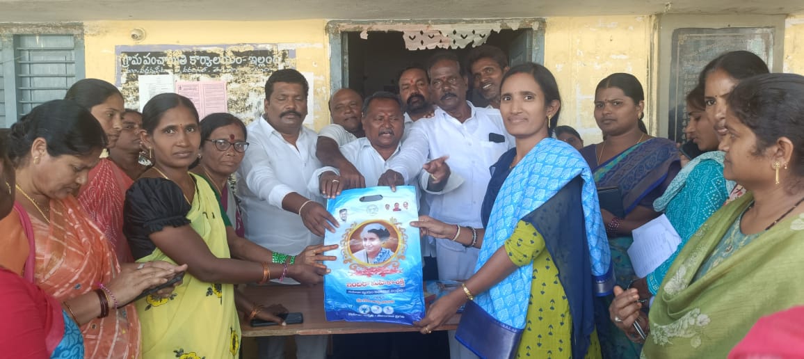 అన్ని శక్తులలో బలియామైన శక్తి మహిళా శక్తి