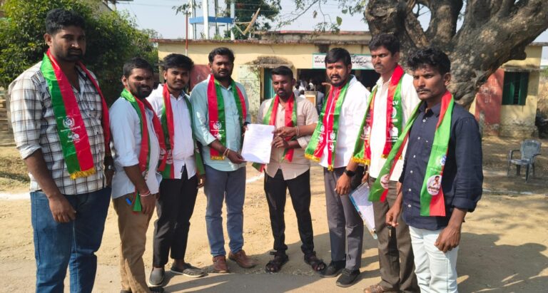 రుద్రారం గ్రామంలో జరిపిన సమావేశం