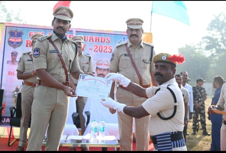 విధి నిర్వహణలో క్రమశిక్షణ, నిబద్ధతకు గుర్తింపు