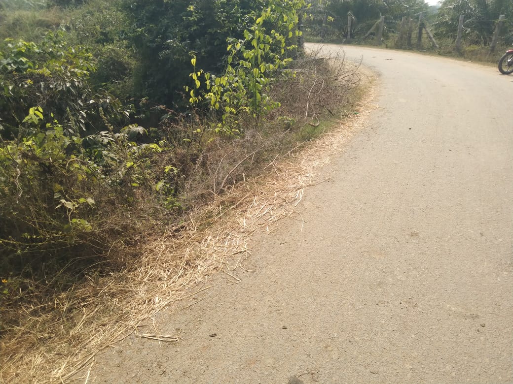 గాలివారిగూడెం వెళ్లే దారిలో పొంచి ఉన్న ప్రమాదం