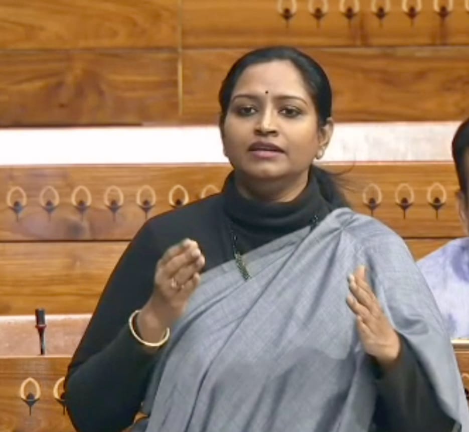 లోక్ సభలో గళమెత్తిన వరంగల్ ఎంపీ డా.కడియం కావ్య