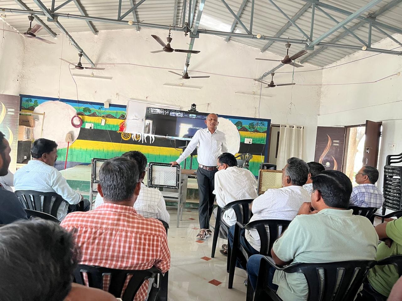 ఫర్టిలైజర్ బుకింగ్ యాప్‌పై అవగాహన కార్యక్రమం