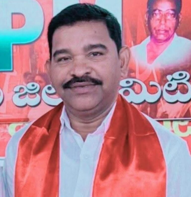 పండుగ పూట పస్తులేనా? ప్రభుత్వానికి పట్టింపులేదా?