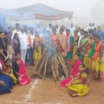 భోగి సంబరాలలో పాల్గొన్న మాజీ మంత్రి జలగం