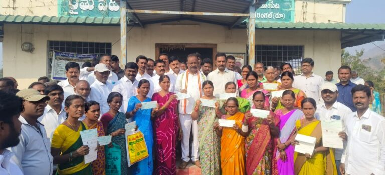 పేద ప్రజల సంక్షేమమే ప్రజా ప్రభుత్వ ప్రధాన లక్ష్యం