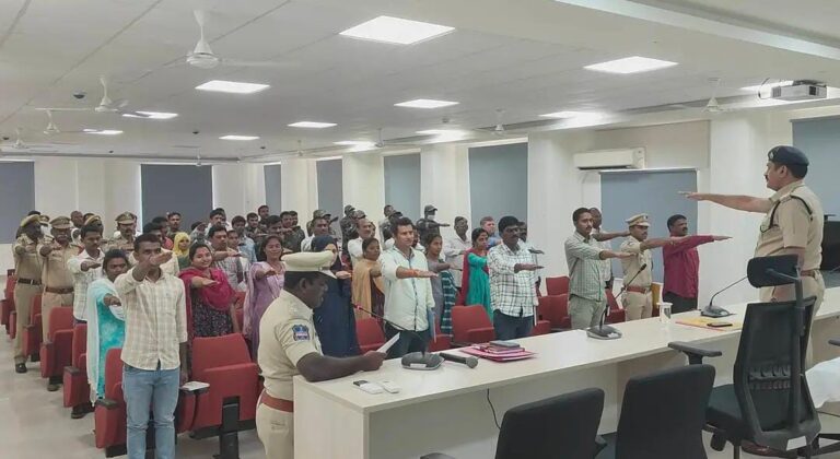 రోడ్డు భద్రత అవగాహన కార్యక్రమం