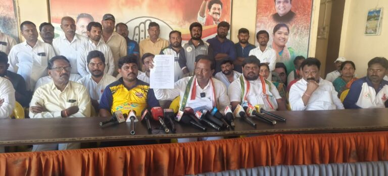 అసత్యపు ఆరోపణలు మానుకోవాలి