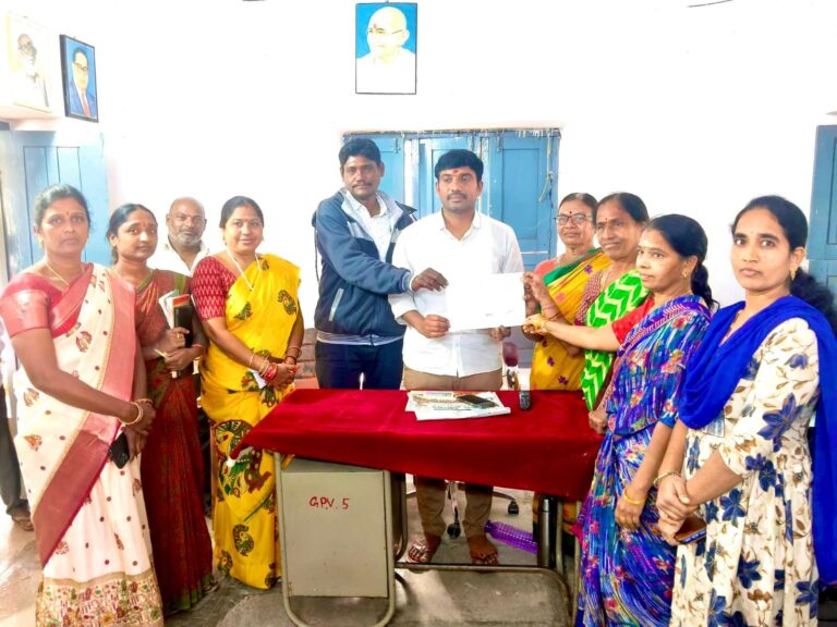 వేలేరు మహిళా సంఘానికి వీవో బిల్డింగ్ మంజూరు