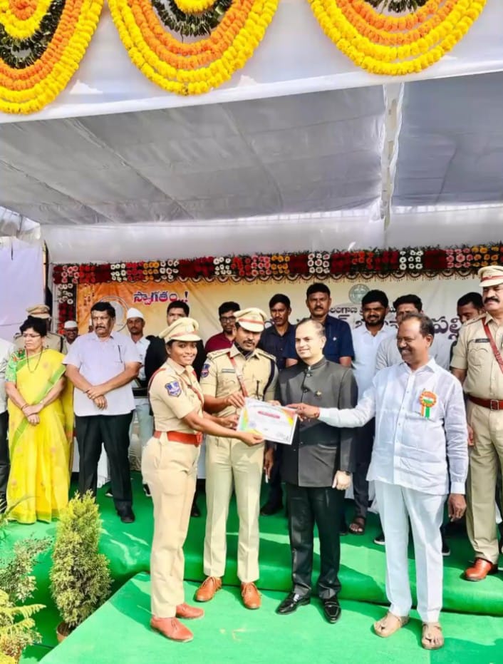 ప్రశాంతతకు ప్రతీకగా నిలిచిన కొత్తపల్లిగోరి ఎస్‌ఐ దివ్య