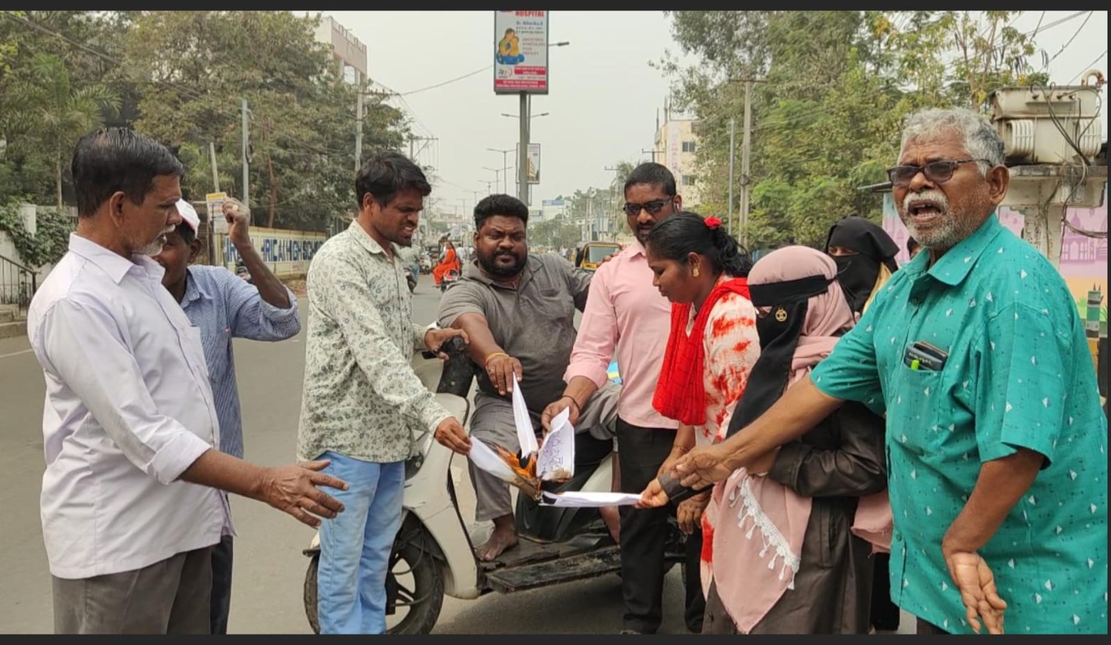 వికలాంగుల హక్కులను ఉల్లంగించి, అసమానతలను పెంచే కేంద్ర బడ్జెట్