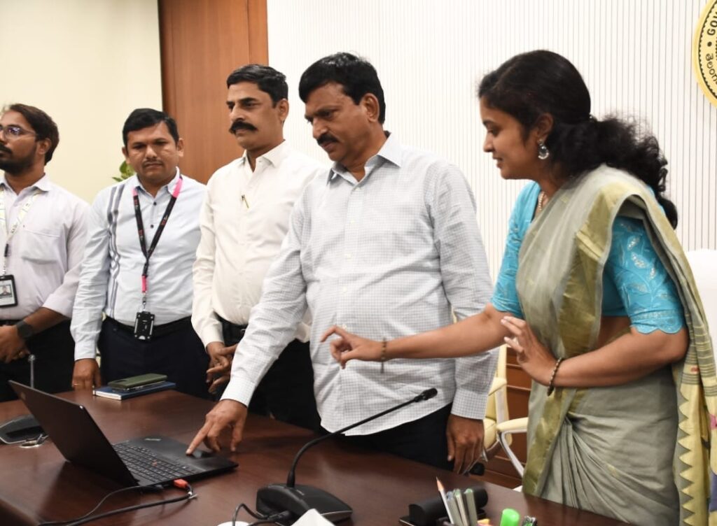 అక్రిడిటేషన్–2026 వెబ్సైట్ ప్రారంభించిన మంత్రి పొంగులేటి