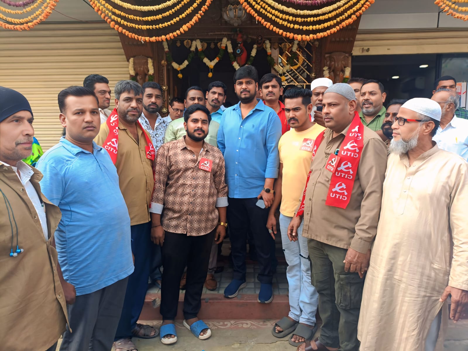 ఆటో డ్రైవర్ల సమస్యలపై ఎమ్మెల్యేకు సిఐటియు వినతి