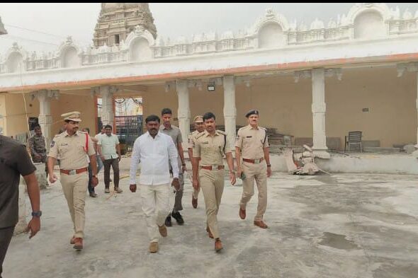 ముఖ్యమంత్రి పర్యటన ఏర్పాట్లపై జిల్లా ఎస్పీ సమగ్ర పరిశీలన