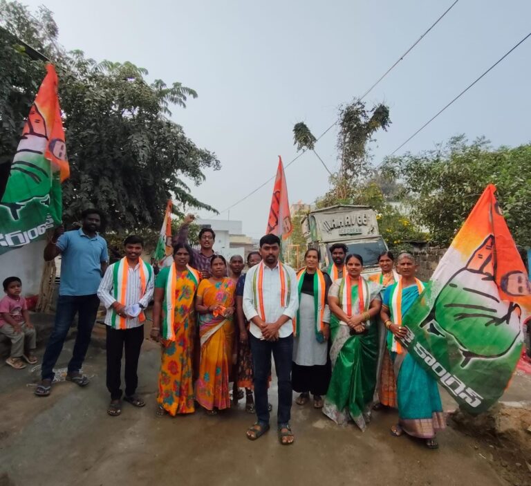 ప్రచార హోరు 14 వ వార్డులో కాంగ్రెస్ జోరు