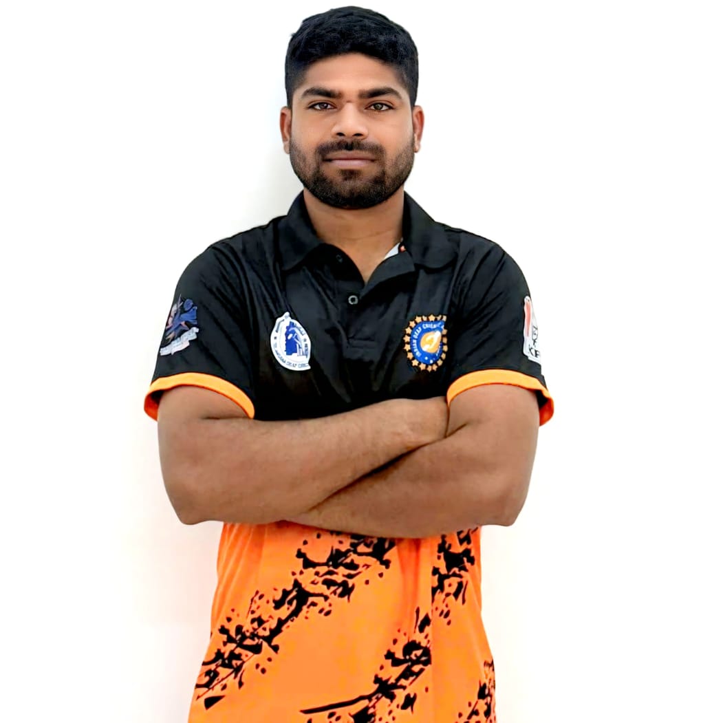 కేరళలో జరిగే జాతీయ స్థాయి క్రికెట్ పోటీలకు పసుల రాజు ఎంపిక