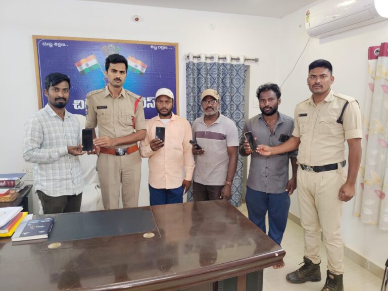 పోలీసులు మరోసారి విజయాన్ని సాధించారు