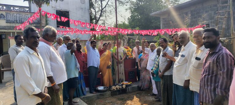 ఇంటింటి ప్రచారం నిర్వహించిన గండ్ర జ్యోతి