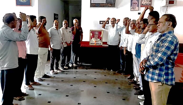 అందరికి ఆదర్శప్రాయుడు మంచికంటి : నున్నా నాగేశ్వరావు