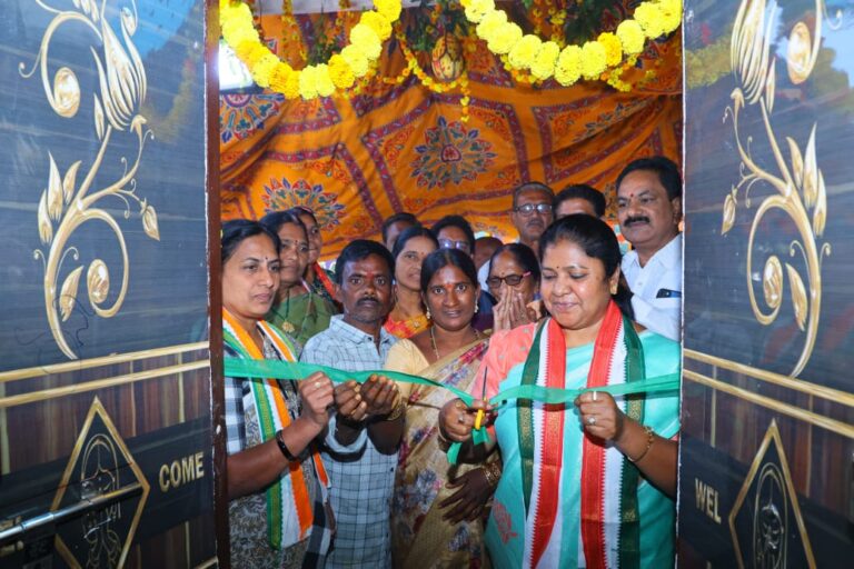 ఇందిరమ్మ ఇళ్లు ప్రారంభం చేసిన ఎమ్మెల్యే మట్టా