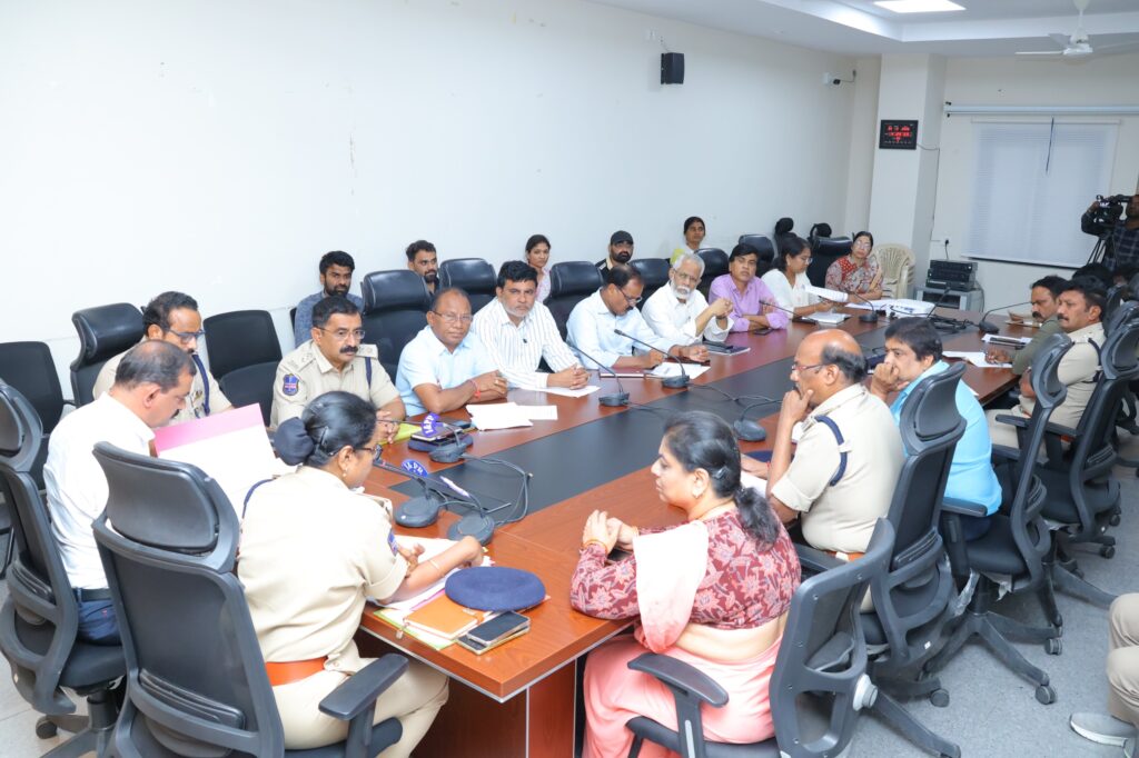 మత్తు పదార్థాల నియంత్రణకు పటిష్ట చర్యలు చేపట్టాలి