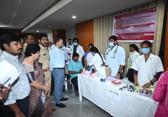 ఉద్యోగులు ఆరోగ్యంగా ఉంటేనే ప్రజలకు మెరుగైన సేవలు