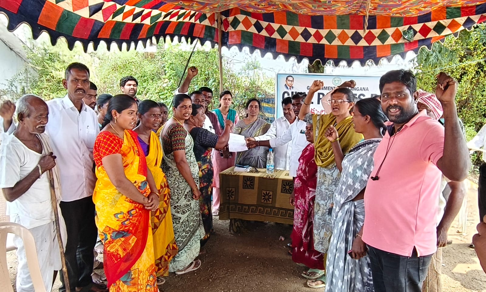 పసి పాప మృతి కి కారణమైన నిందితులను కఠినంగా శిక్షిoచాలి