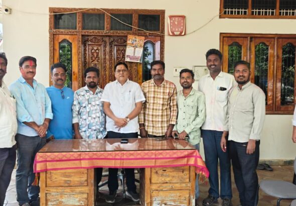 మరిపెడ లో ఘనంగా హోలీ వేడుకలు.