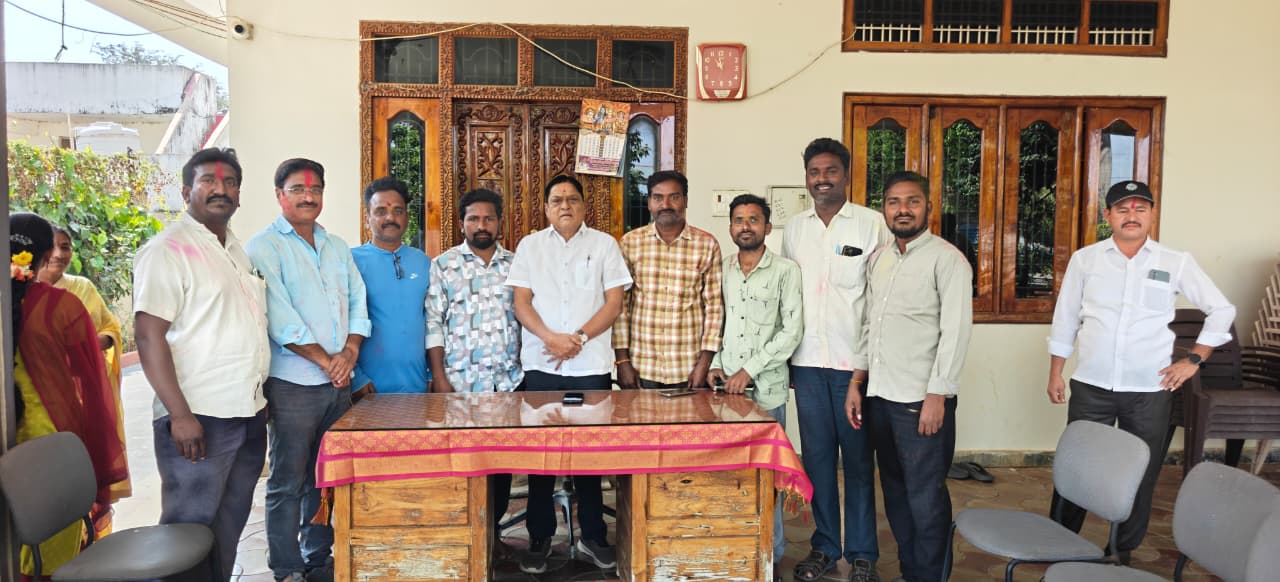 మరిపెడ లో ఘనంగా హోలీ వేడుకలు.