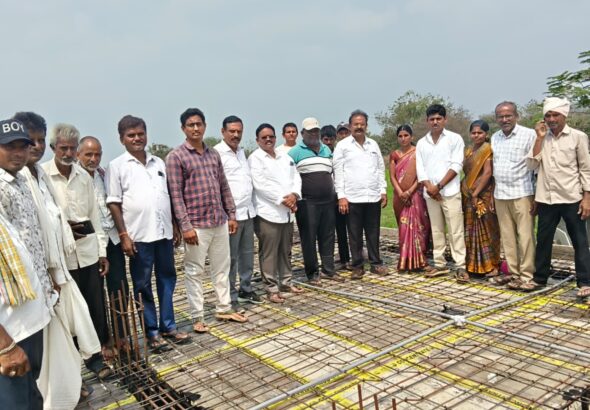 గ్రామ పంచాయతీ భవన పనులు ప్రారంభం