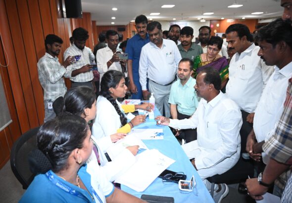 ఉద్యోగులు ఆరోగ్యంగా ఉంటేనే ప్రజలకు మెరుగైన సేవలు