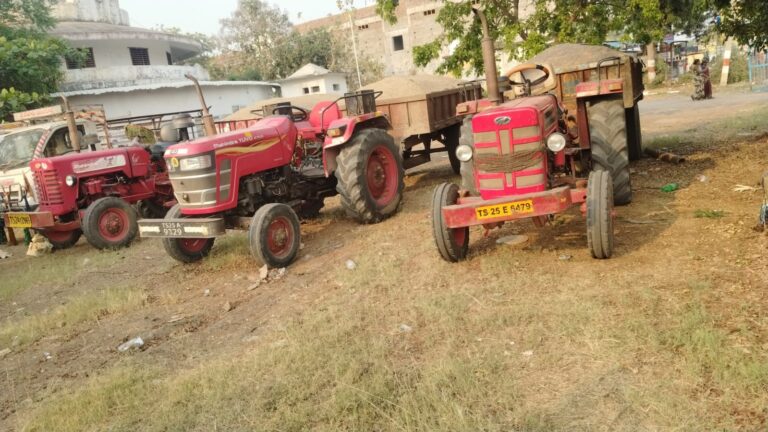 అక్రమ ఇసుక రవాణాపై పోలీసుల కఠిన చర్యలు