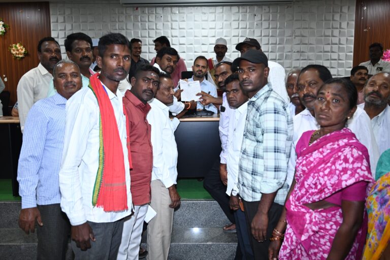 ప్రజావాణి దరఖాస్తులపై నిర్లక్ష్యం సహించం