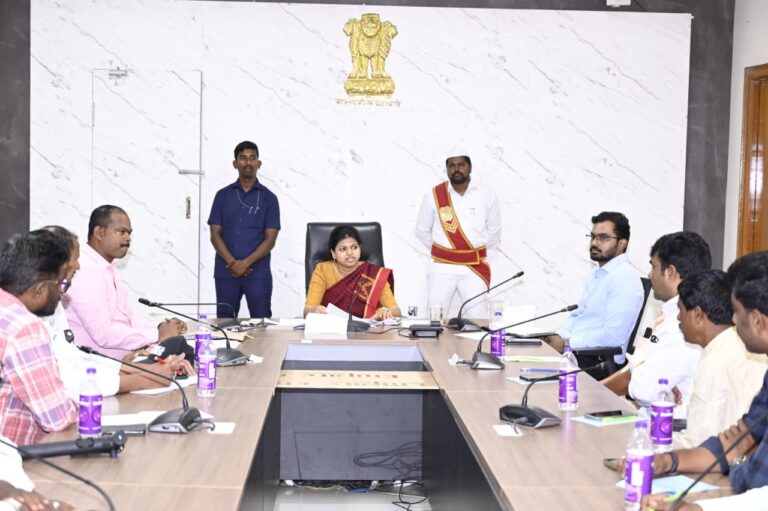 ప్రభుత్వ నిబంధనల ప్రకారం అక్రిడిటేయేషన్ కార్డుల మంజూరు