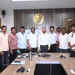 అర్హులైన పాత్రికేయులందరికీ అక్రిడిటేషన్ కార్డులు మంజూరు