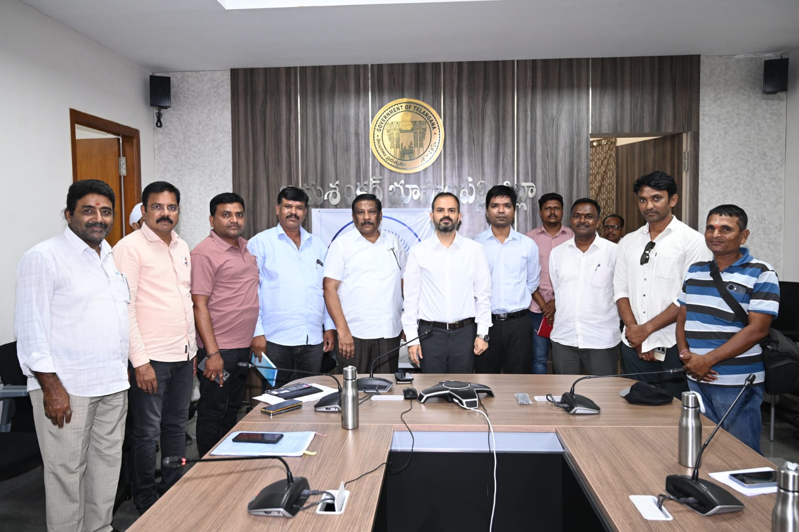 అర్హులైన పాత్రికేయులందరికీ అక్రిడిటేషన్ కార్డులు మంజూరు