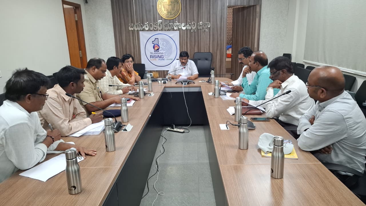 అదనపు కలెక్టర్ అశోక్ కుమార్