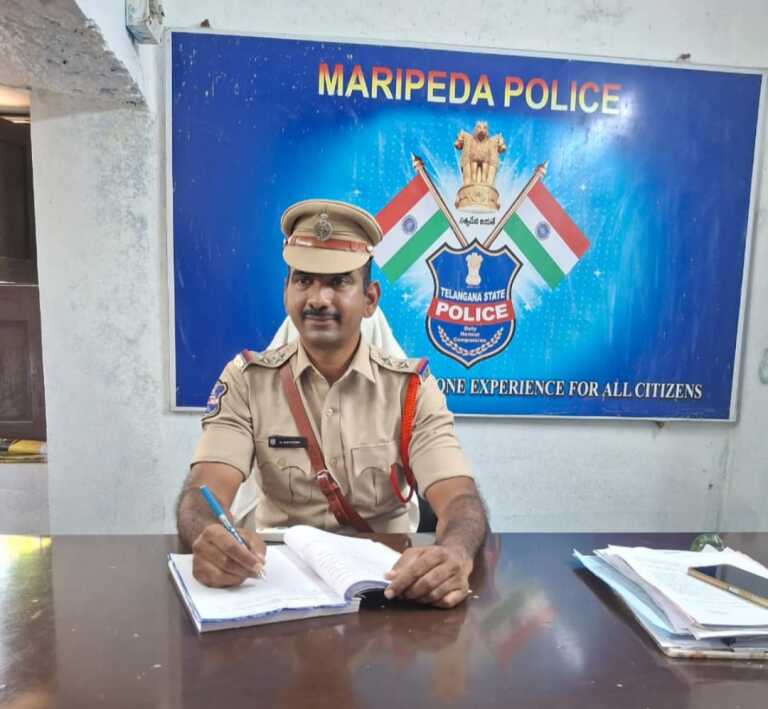మరిపెడ పోలీస్ స్టేషన్ నూతన ఎస్సైగా గండ్రతి సతీష్